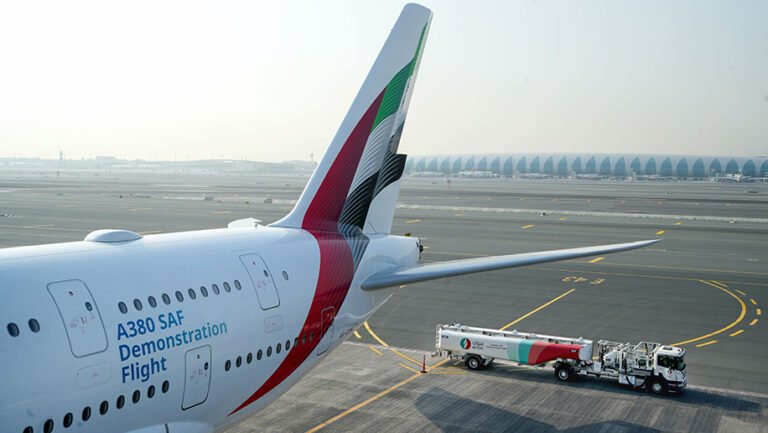Emirates becomes first airline to use 100 per cent SAF on an A380 flight – Business Traveller