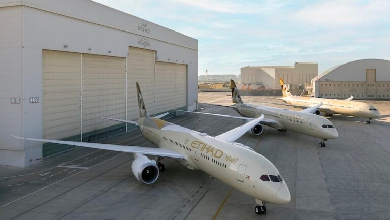 Etihad adds three Boeing 787-9 Dreamliners to its fleet – Business Traveller