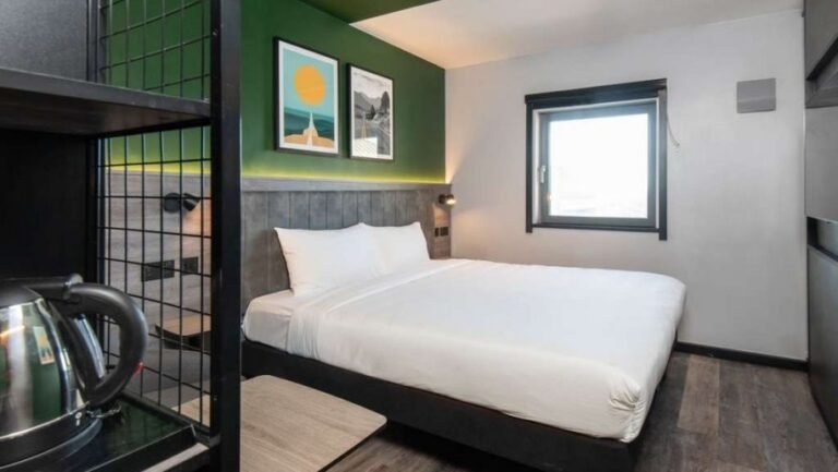 Gatwick’s ibis hotel set to reopen following renovation – Business Traveller