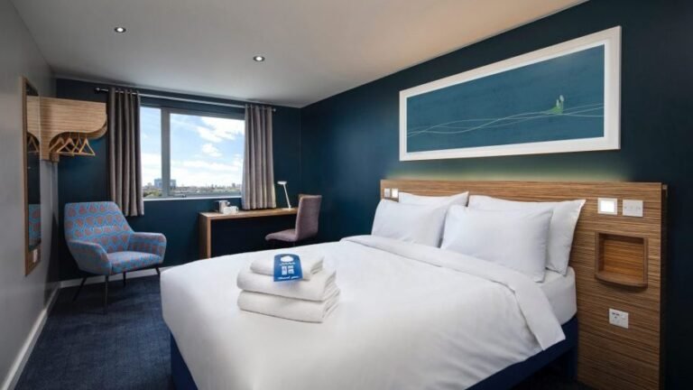 Half of Travelodge’s room estate to have new design by end of 2024 – Business Traveller